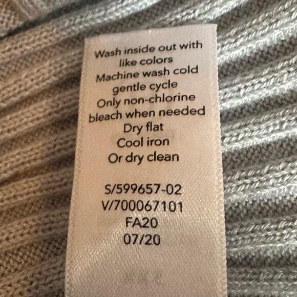 Athleta Glacial Blue Lincoln Park Ribbed Crew Neck XXS Side Slit Sweater 2020 - Picture 10 of 12